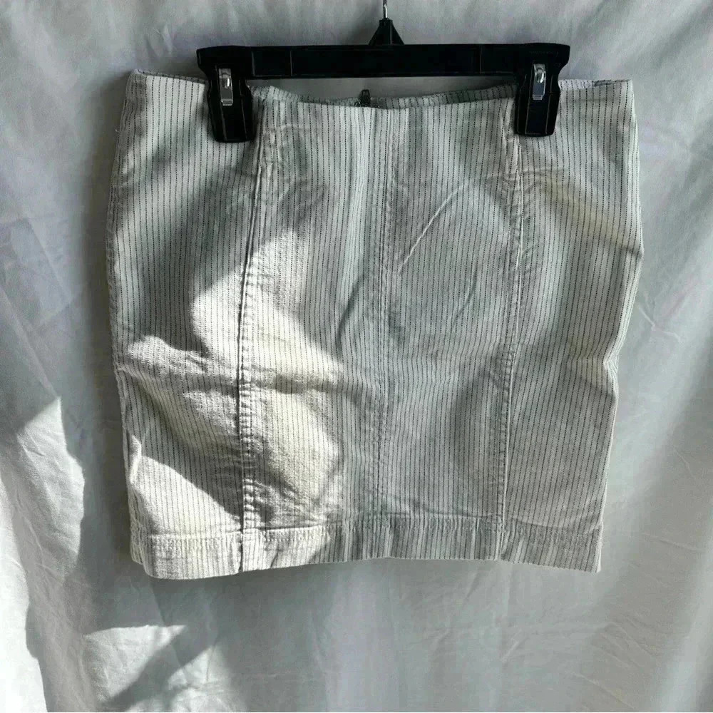 Free People White & Black Pinstripe Short Mini Skirt Size 6